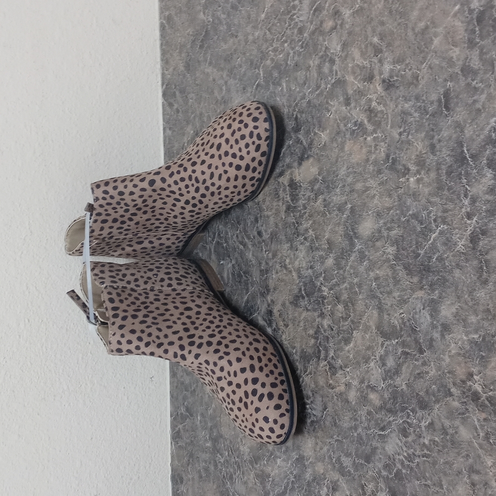Cheetah Boot shoes